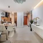 Апартаменты Cro.lo Modern Retreat *