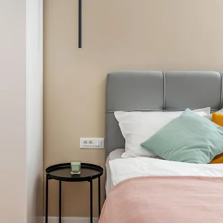 Cro.lo Modern Retreat Спліт